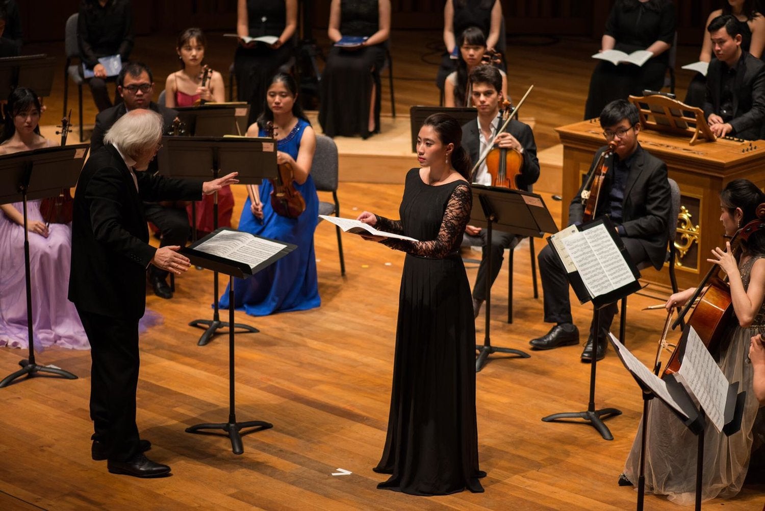 Maggie in performance with Ong Teng Cheong Professors of Music, Masaaki Suzuki and Roger Vignoles.